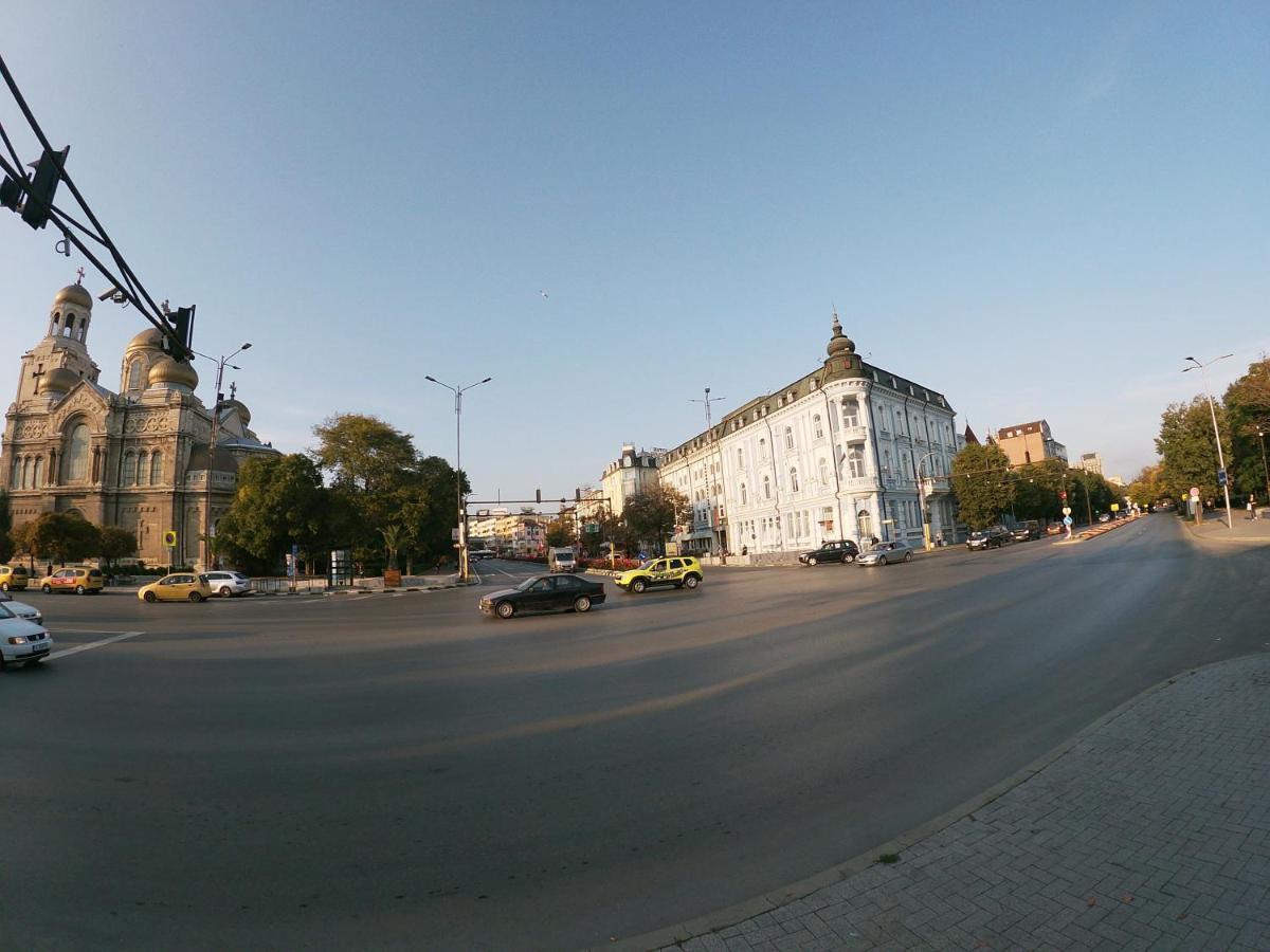 By The Cathedral - Top Center - 2 Bedroom Flat Varna Exterior photo